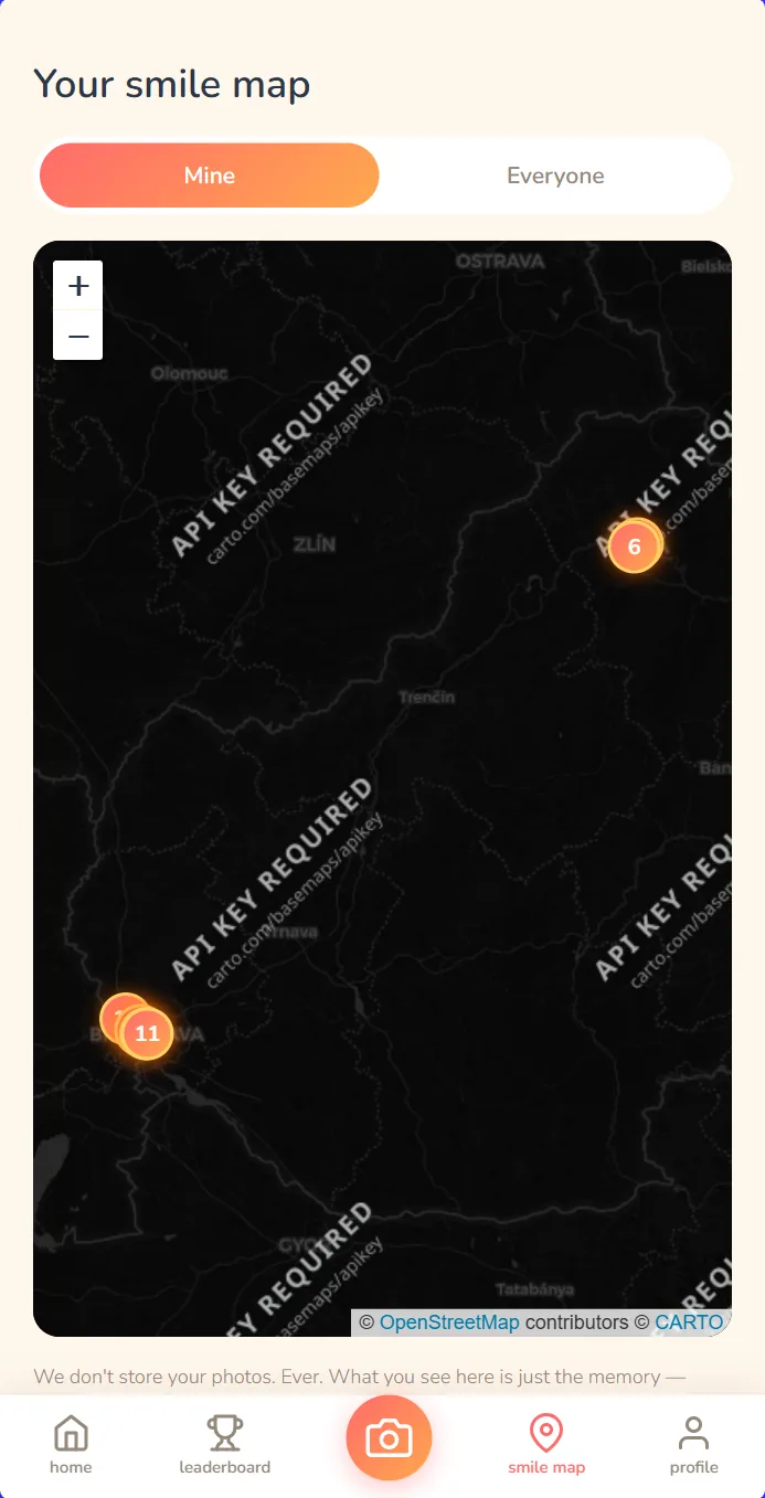 SmileWave smile map with dots and counts, currently showing an API key error
